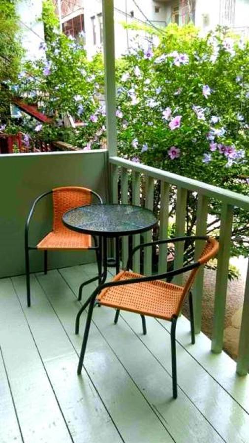 Apartment In Cozy Little Yard Tbilisi ภายนอก รูปภาพ